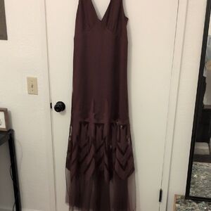 Fossil Sleeveless Maxi Dress Tule Overlay Bottom Detailing Size 6 Burgundy